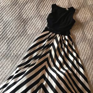 Betsy Adam Black & White Formal Gown
